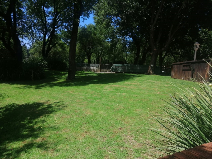3 Bedroom Property for Sale in Viljoenskroon Rural Free State